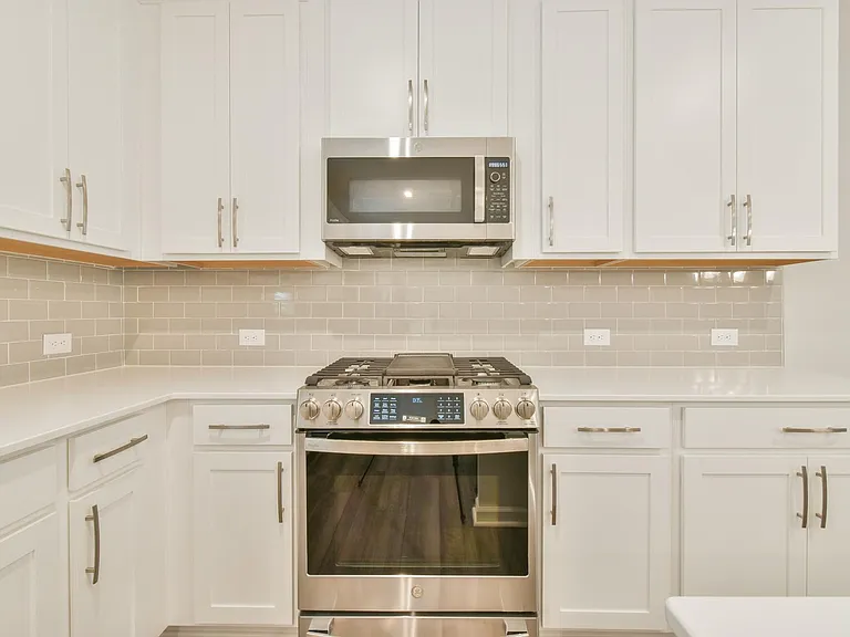 2630 Whistler Way NE — Photo 10