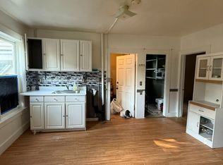 46 Queen St FLOOR 1, Springfield, MA 01109