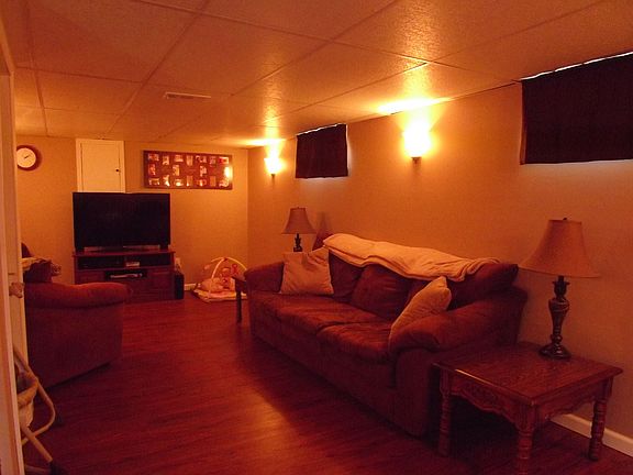 4th image of 5802 Maywood Ave