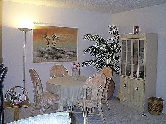5th image of 1515 Forrest Nelson Blvd #P