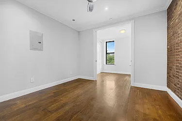 635 East 6th Street, #4W