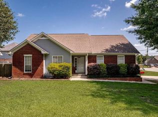 1008 Hickory St, Moody, AL 35004