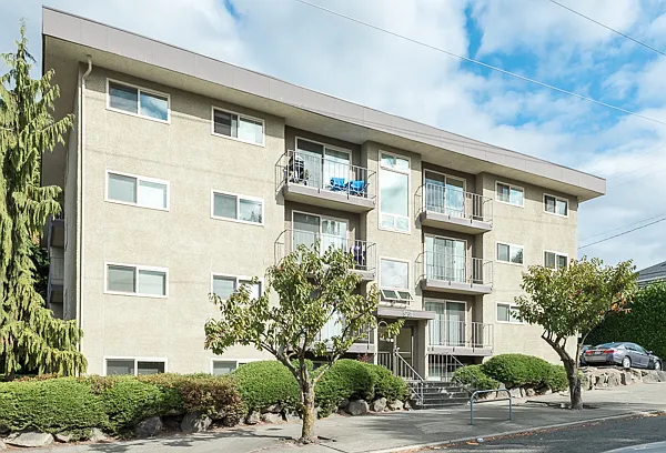 Stonebridge Apartments — Photo 52
