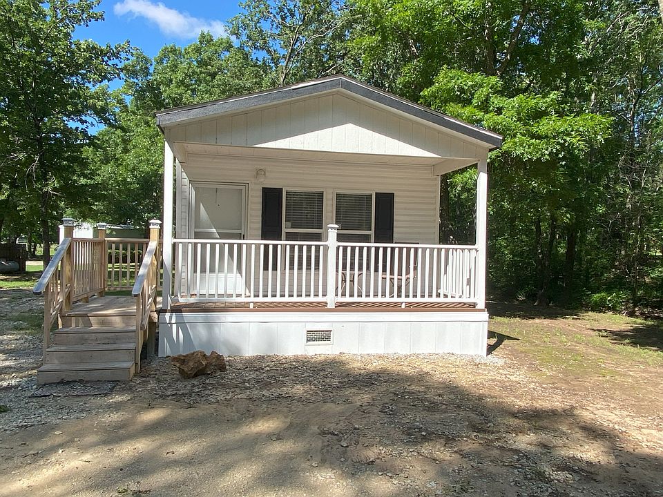 Front Entry & Deck