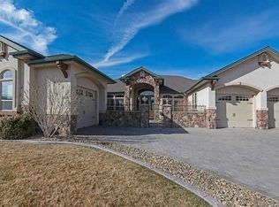 1028 Rocky Terrace Dr, Gardnerville, NV 89460