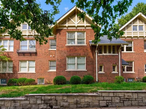 3538 Cherry St, Kansas City, MO 64109