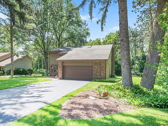 2nd image of 127 Minges Forest Ln