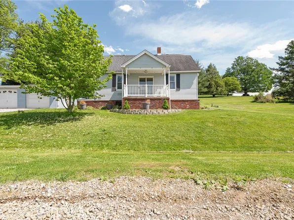 729 Athena Dr, Export, PA 15632