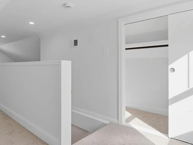5633 Jamestown Rd — Photo 26