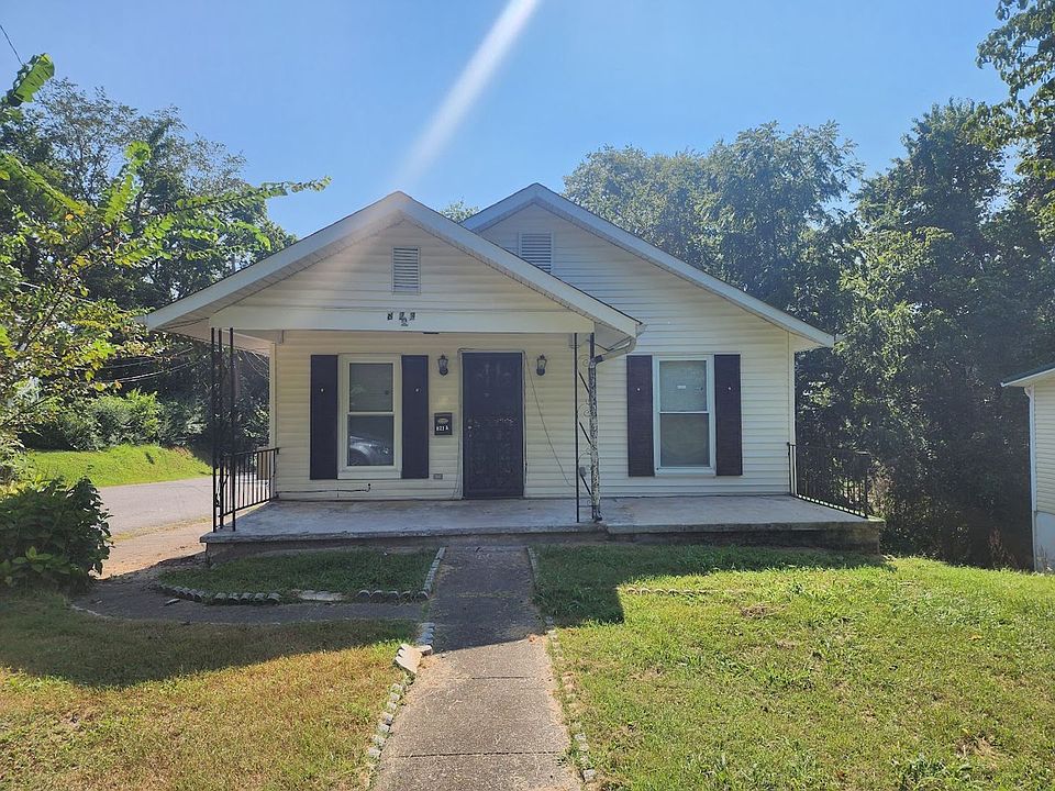 1st image of 823 Cumberland Dr Unit A