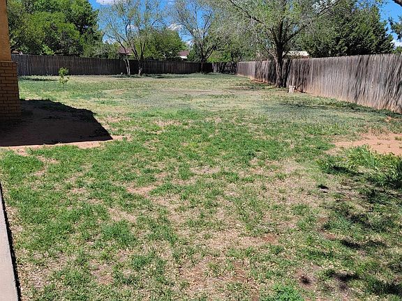 4th image of 1612 Layton Ct