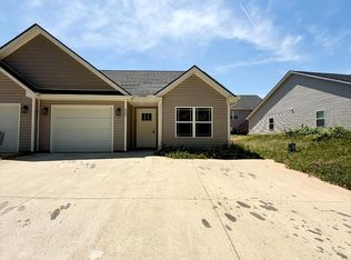 252 York St, Chesnee, SC 29323