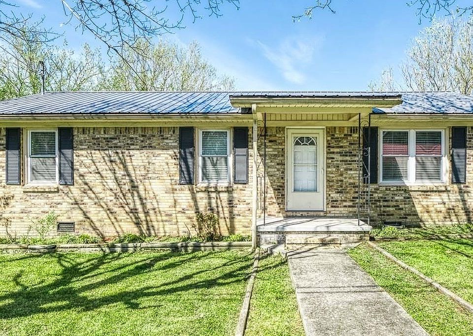 1st image of 233 Sims St