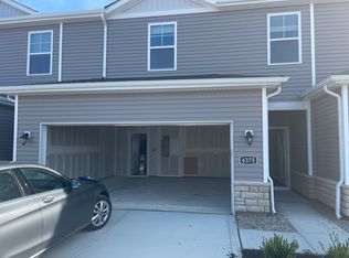 6375 Marinelli Dr N, Columbus, OH 43228