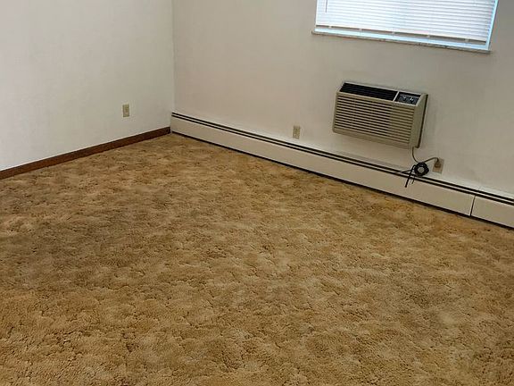 2nd image of 3489 Nandale Dr APT 4