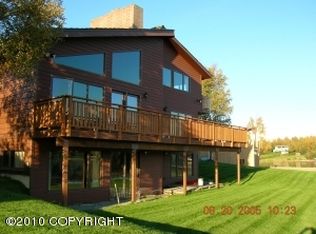 9621 Albatross Dr, Anchorage, AK 99502