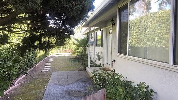 1st image of 642 Keats Ct #642