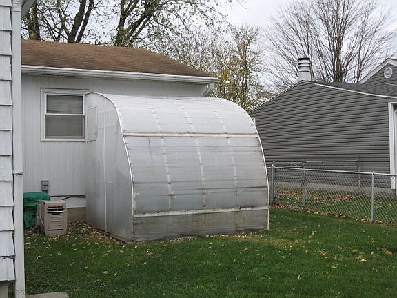 3rd image of 2486 Mercer Dr