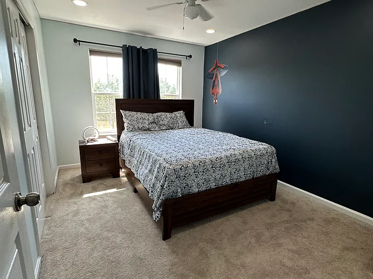 1001 King Way — Photo 14