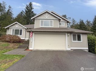 8412 Jeatran Pl NW, Silverdale, WA 98383