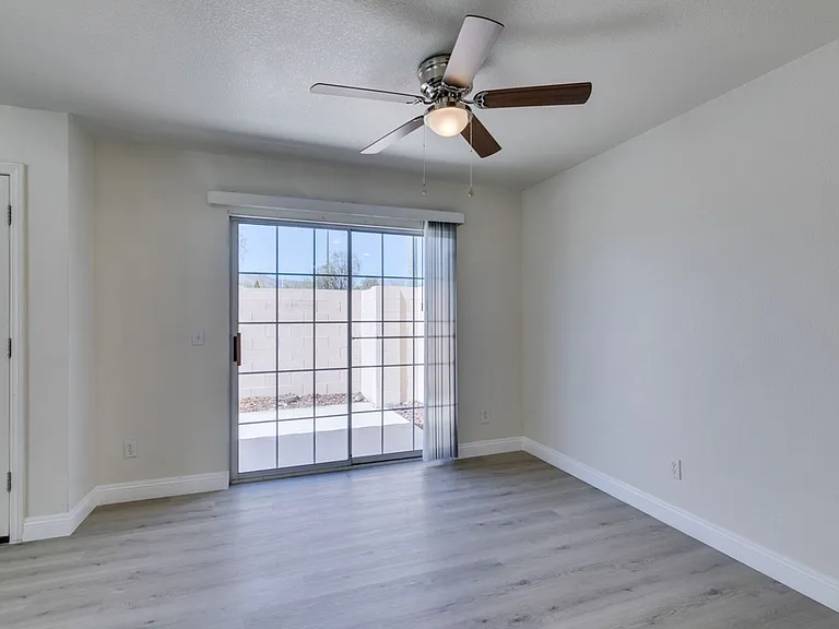8476 Indigo Sky Ave — Photo 14