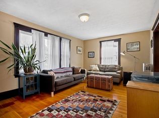 135 Williams St #3, Boston, MA 02130