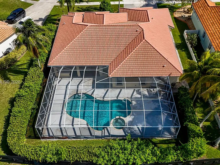 2575 Muirfield Ter — Photo 18