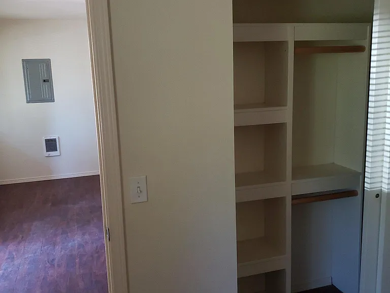 3724 Olympic Hwy #6 — Photo 6