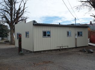 453 NW 2nd St, Ontario, OR 97914