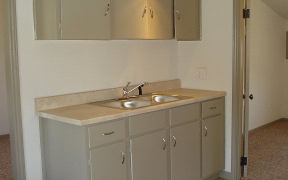 4th image of 107 Hunter Ct