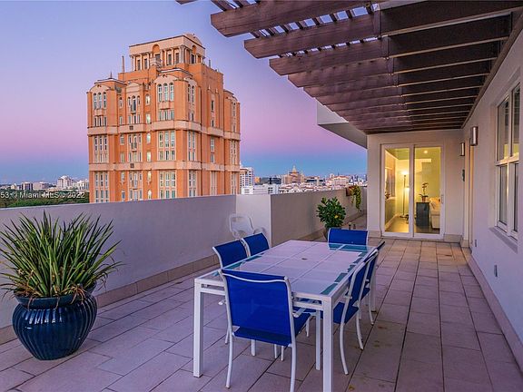 2006sf Private Garden Terrace Facing North/West/South_625BiltmoreWay-PHA-CoralGables