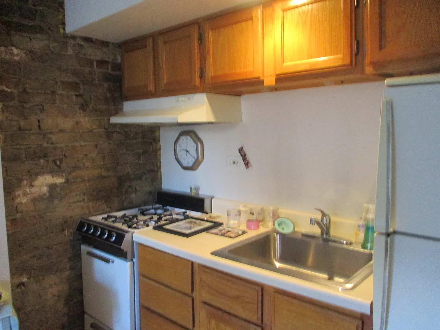 Studio, $1,070 — Photo 2