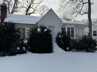 11 Birch Drive, Huntington Station, NY 11746