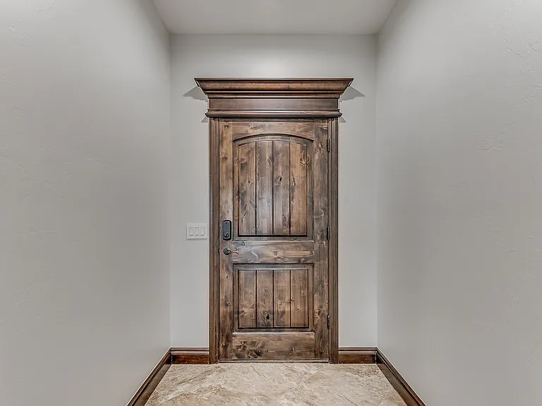 11804 Volterra Way — Photo 34
