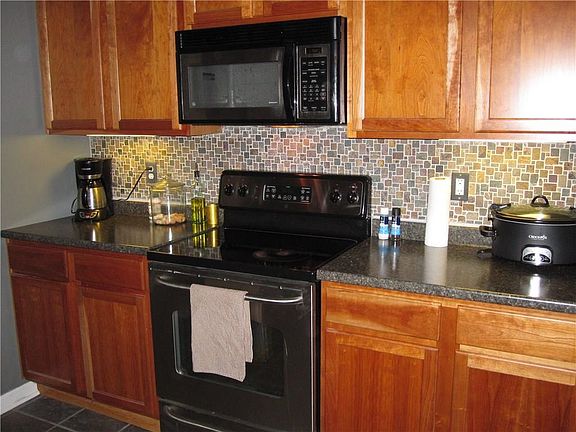 2nd image of 1619 N College Ave APT 3