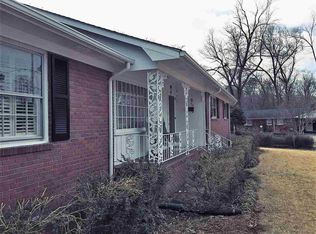 129 Pawnee Dr, Spartanburg, SC 29301