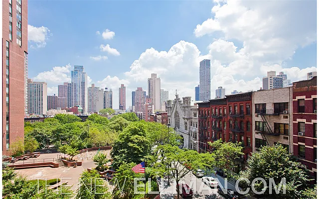 Rented by Douglas Elliman | media 4
