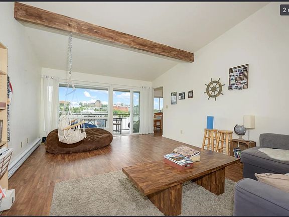 4th image of 3232 Fuhrman Ave E APT 5