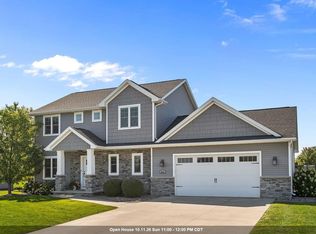 W5063 Natures Way Dr, Sherwood, WI 54169