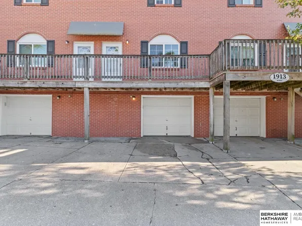 1913 Winnie Dr APT 11, Bellevue, NE 68005