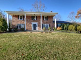 699 McCloud Rd, Elizabethton, TN 37643