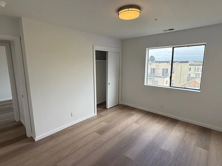 RC - 1630 Oakdale, Ave., San Francisco, CA, 94124 — Photo 56