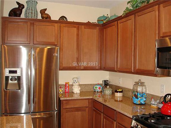 3rd image of 10565 Cliff Lake St