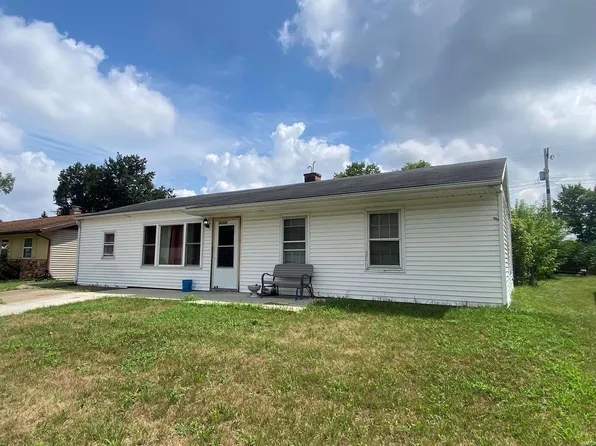 56522 Miller Dr, Elkhart, IN 46516