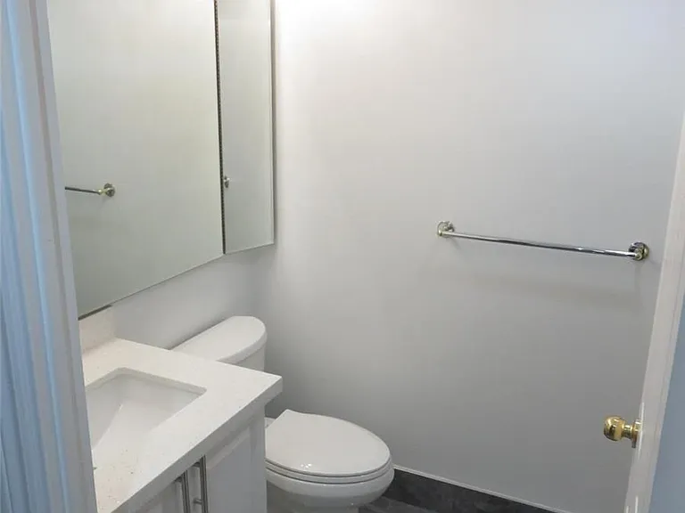 285 Enfield Pl #801 — Photo 15