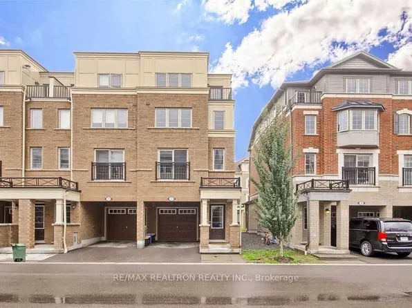 37 Filly Path N #457, Oshawa, ON L1L 0K8