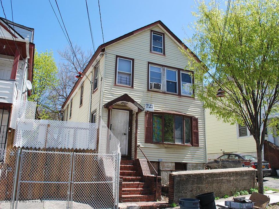1st image of 213 N Burgher Ave