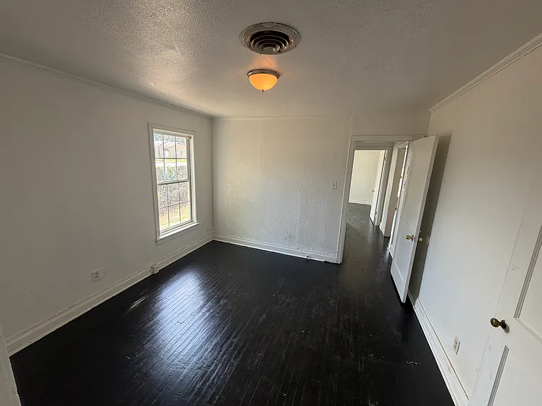 5337 Hearne Ave — Photo 11