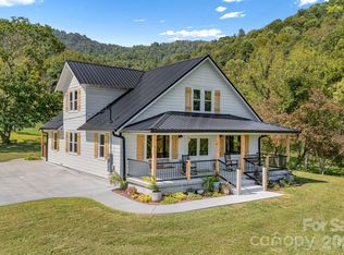 356 Joe Payne Rd, Marshall, NC 28753