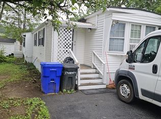 285 Lothrop St, Taunton, MA 02780